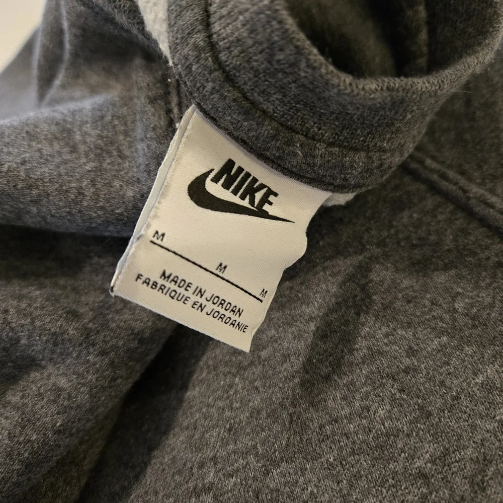 Men's NIKE Crew Neck Sweatshirt